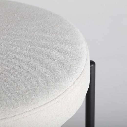 Off-white fabric chair, 55 x 56 x 76 cm | Breville