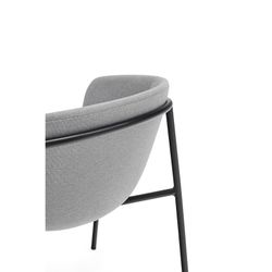 Hellgrauer Stoffstuhl, 59 x 66,5 x 79 cm | Umarmung