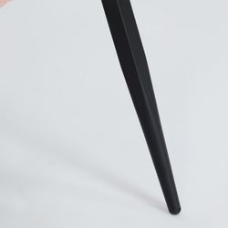 Silla de tejido en rosa, 58 x 55 x 74 cm | Aren