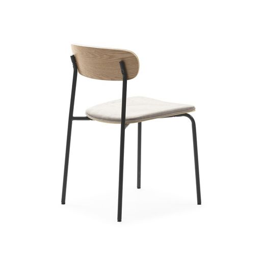Taupe fabric chair, 46 x 51 x 77 cm | Adriana