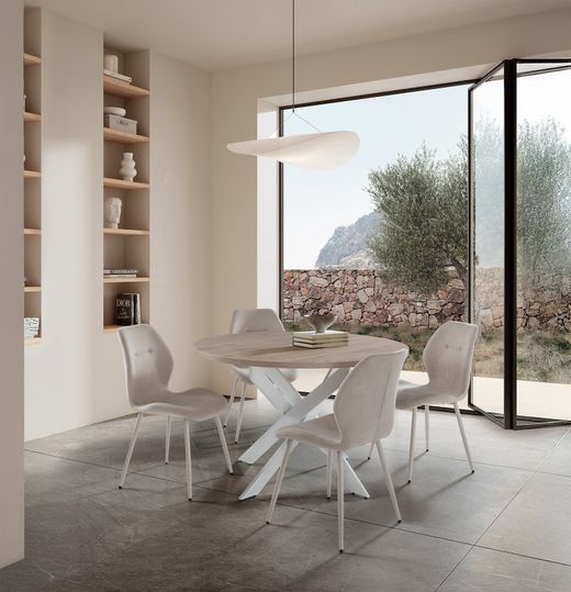 Beige fabric and metal chair, 49 x 58 x 86 cm | Ansu