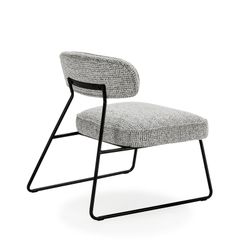 Black and white fabric and metal chair, 67 x 74 x 72 cm | Elon