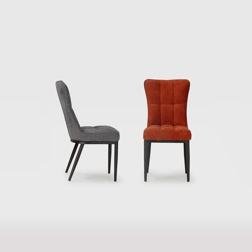 Stuhl aus terrakottafarbenem Stoff und Metall, 49 x 63 x 98 cm | Damon