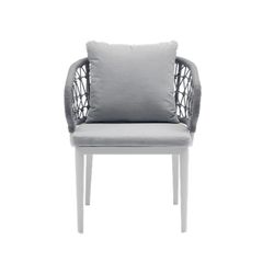 Aluminum, ceramic, and nautical rope garden dining set in white and gray | Bais + Isabela