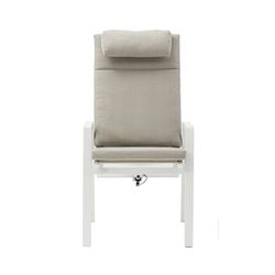 Garden dining set in white aluminum | Yowah + Albury