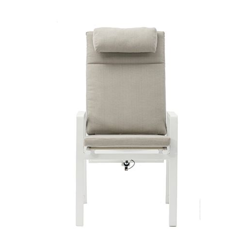 Garden dining set in white aluminum | Yowah + Albury