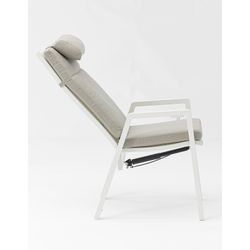 Garden dining set in white aluminum | Yowah + Albury