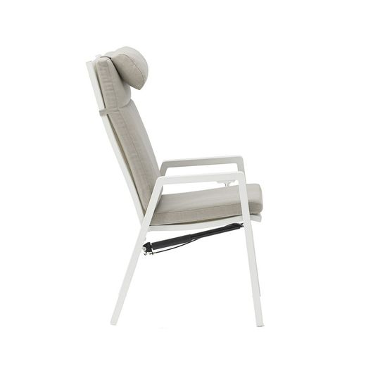 Garden dining set in white aluminum | Yowah + Albury