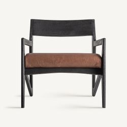 Sillón de madera de acacia y cuero en marrón, 70 x 77 x 72 cm | Beslon
