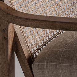 Sillón de madera de mango, ratán y tejido de poliéster en marrón, 65 x 72 x 75 cm | Valhey