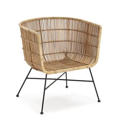 Fauteuil van zwart metaal en riet, 70x64x70 cm