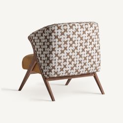 Fauteuil van polyesterstof in okerkleur, 73 x 83 x 80 cm | Kalesha