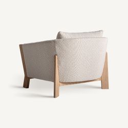 Sillón de tejido de poliéster y madera de roble en marrón, 92 x 100 x 82 cm | Nara