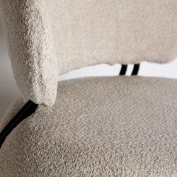 Off-white fabric armchair, 75 x 75 x 76 cm | Valence