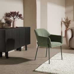 Fabric and metal armchair in green and black, 62 x 64 x 84 cm | Suma