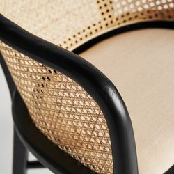 Nuchis berkenhouten fauteuil in zwart/naturel, 54 x 56 x 78 cm