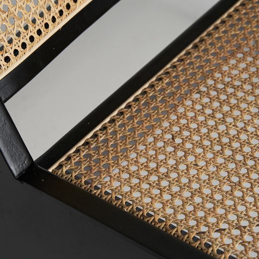 Seon fåtölj i almträ i svart/natur, 62 x 80 x 57 cm