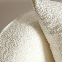 Sofá modular de duas peças em algodão bouclé branco, 284 x 105 x 87 cm | Bouclé Wilthen