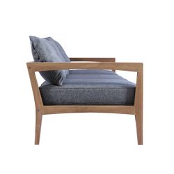 Garden sofa set in honey-colored teak | Roxas L