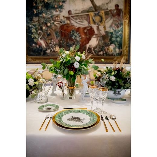 Casa de Alba porcelain tureen, 32.3x21.6x21.4 cm