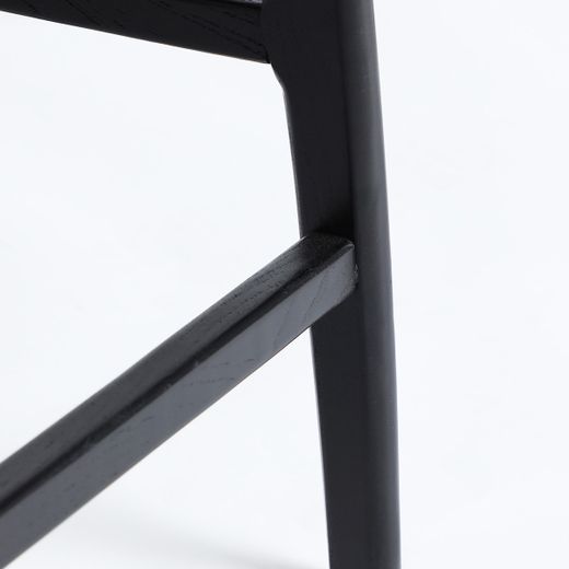 Taburete alto de madera de olmo en negro, 52 x 46 x 97 cm | Hasloch