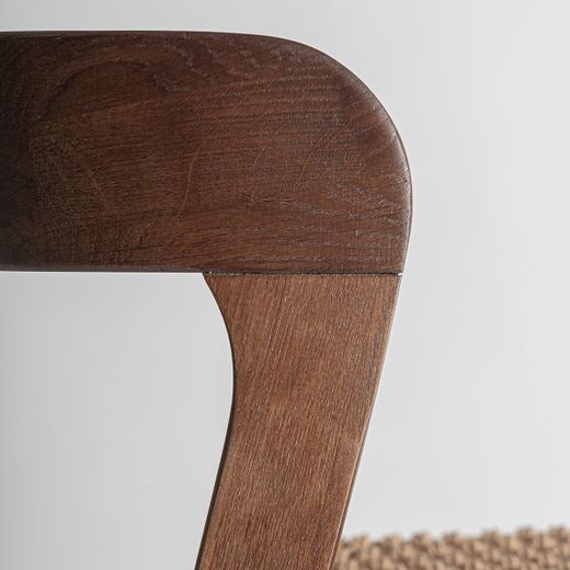 Taburete alto de madera de roble y fibra natural en marrón, 45 x 53 x 96 cm | Flaeh