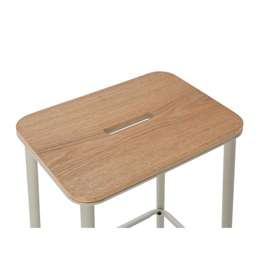 Wysoki stołek z drewna i metalu w kolorze beżowym, 30 x 42 x 65 cm | Abba