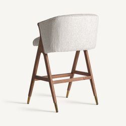 Hög pall i polyestertyg och gummiträ i beige, 61 x 68 x 97 cm | Douze