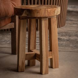 Tabouret Bas KOSE en Bois Tropical Naturel, 30x30x40 cm.