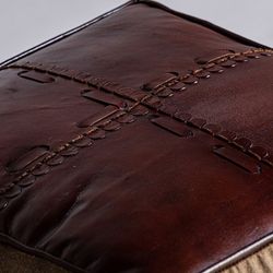 Canvas and leather stool in brown and burgundy, 50 x 50 x 42 cm | Liverpool