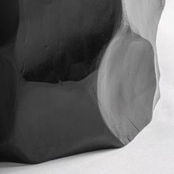 Taburete de madera de suar en negro, 35 x 35 x 45 cm | Kialeh