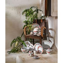 Tasse à café fleurs et feuilles en porcelaine avec soucoupe multicolore, 11,6 x 11,6 x 5,5 cm | Vila Verte