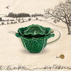 Earthenware teapot in green, 31.7 x 21.6 x 15.3 cm | Cabbage