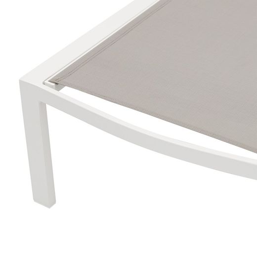 Solstol i aluminium och textil i vitt och grått, 75 x 200 x 34 cm | bangor