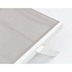 Solstol i aluminium och textil i vitt och ljusgrå, 72 x 198 x 35 / 101 cm | Köpcenter