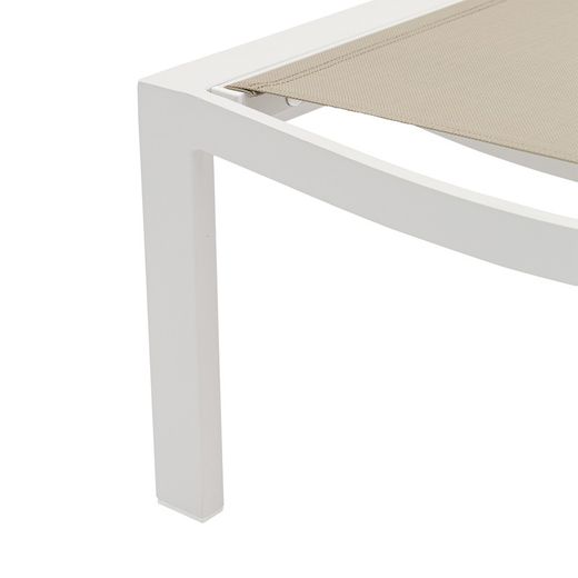 Solstol i aluminium och textil i vitt och taupe, 75 x 200 x 34 cm | bangor