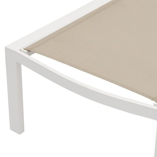 Solstol i aluminium och textil i vitt och taupe, 75 x 200 x 34 cm | bangor