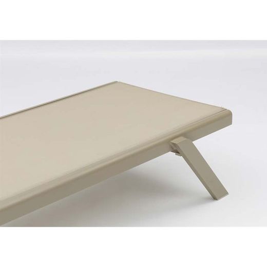 Solstol i aluminium och textil i taupe, 72 x 198 x 35 / 101 cm | Köpcenter