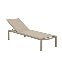 Solstol i aluminium och textil i taupe, 75 x 200 x 34 cm | bangor