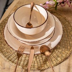 Service de vaisselle complet en grès blanc/marron 18 pièces