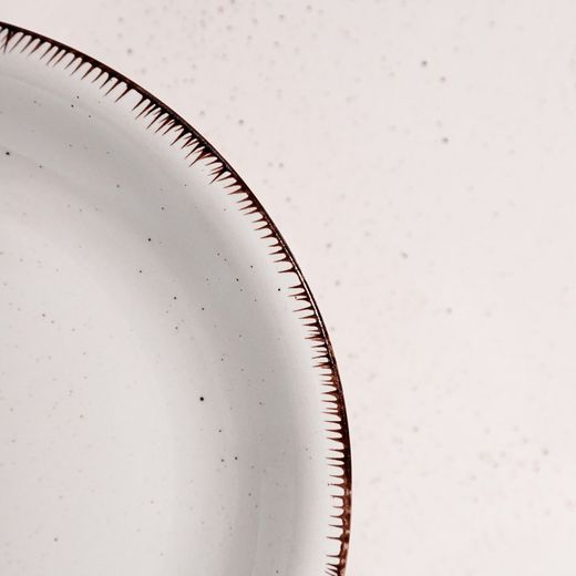 Service de vaisselle complet en grès blanc/marron 18 pièces