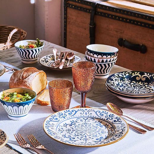 Service de table en céramique bleue et blanche 18 pièces | Naxos