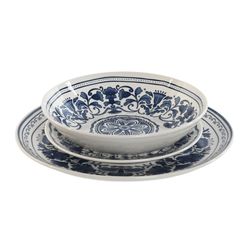 18-piece porcelain dinnerware set in blue and white | Ethnic