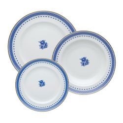 18-piece porcelain dinnerware set in white and blue | Cozinha Velha