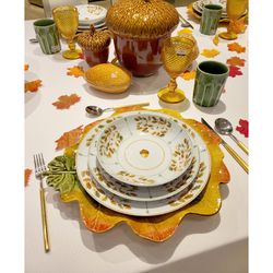 Gudrun 18-piece dinnerware set by Claudia Schiffer