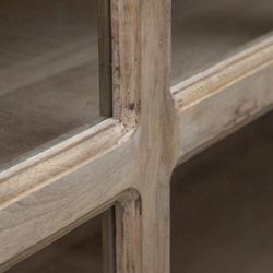 Monter i trä och glas, 120 x 40 x 194 cm